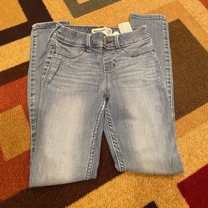Abercrombie Kids pull-on Jeggings size 9/10 slim